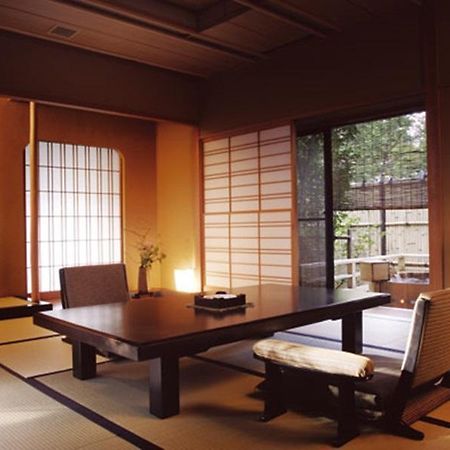 Ikaho Onsen Ryokan Hibikino Shibukawa Extérieur photo